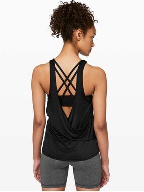 Lululemon Reenergized 2-in-1 Energy Bra Tank Black Size 2